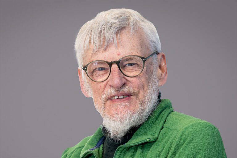 Stephen Barnett profile