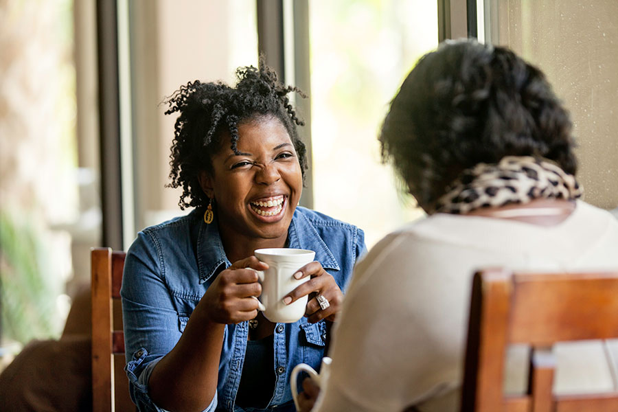 smiling-lady-with-coffee